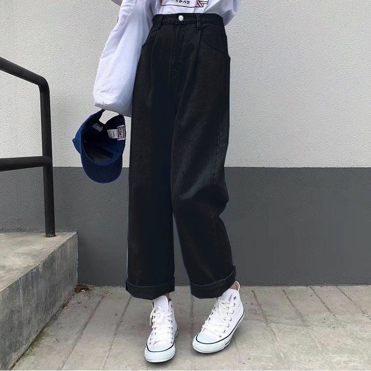 Sophisticated Women's Jeans for Autumn & Winter