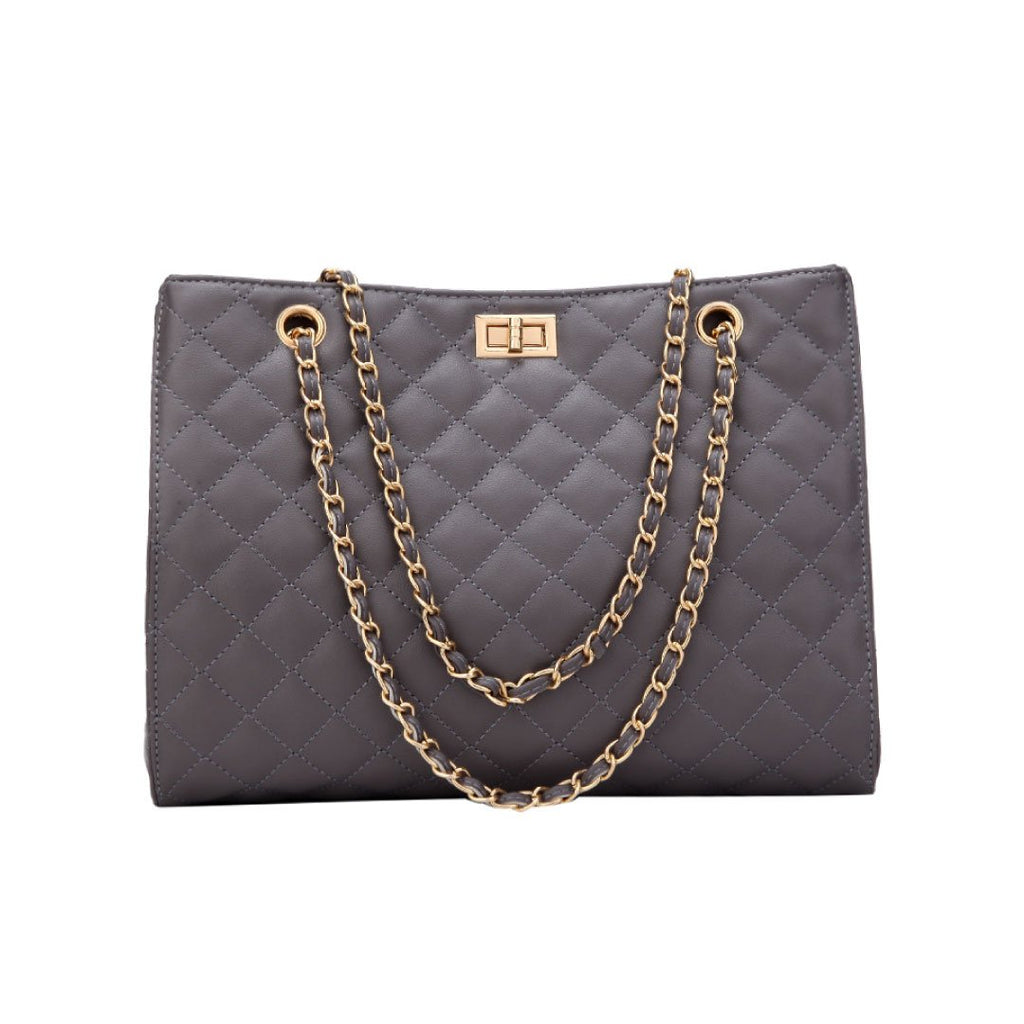Vintage-Inspired Quilted Carrier