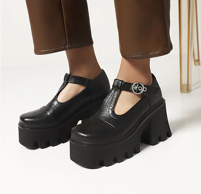 Cushioned Buckle-Clasp Ladies' Casual Shoes