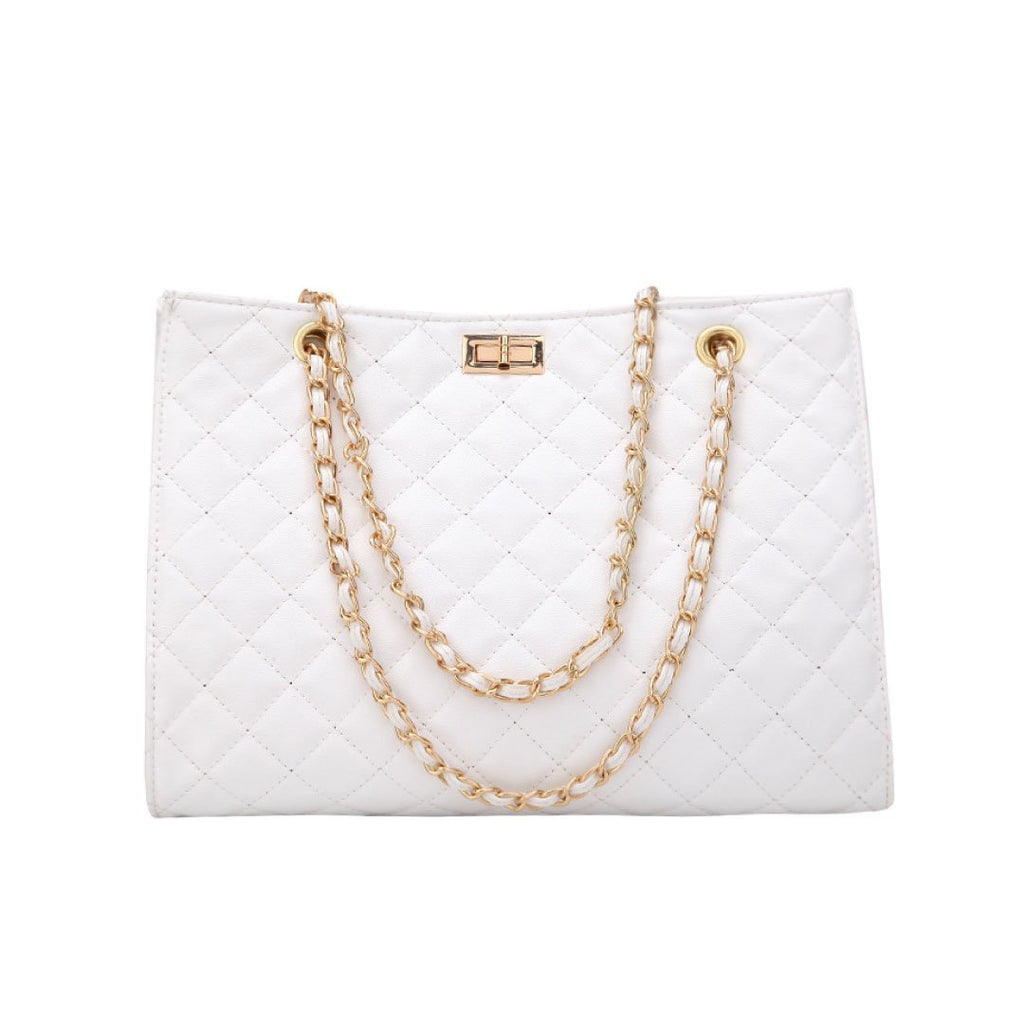 Vintage-Inspired Quilted Carrier