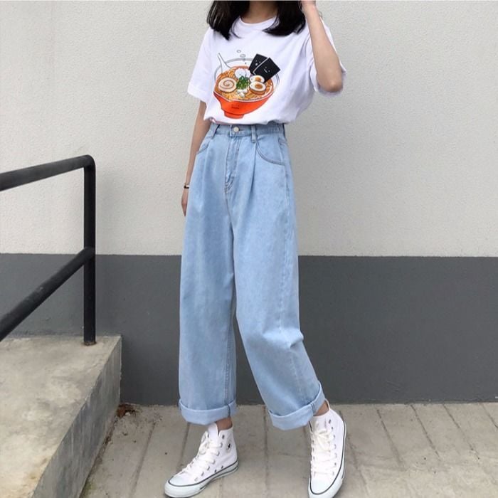 Sophisticated Women's Jeans for Autumn & Winter